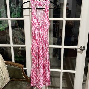 Chloe K Pink and White Geometric Dress